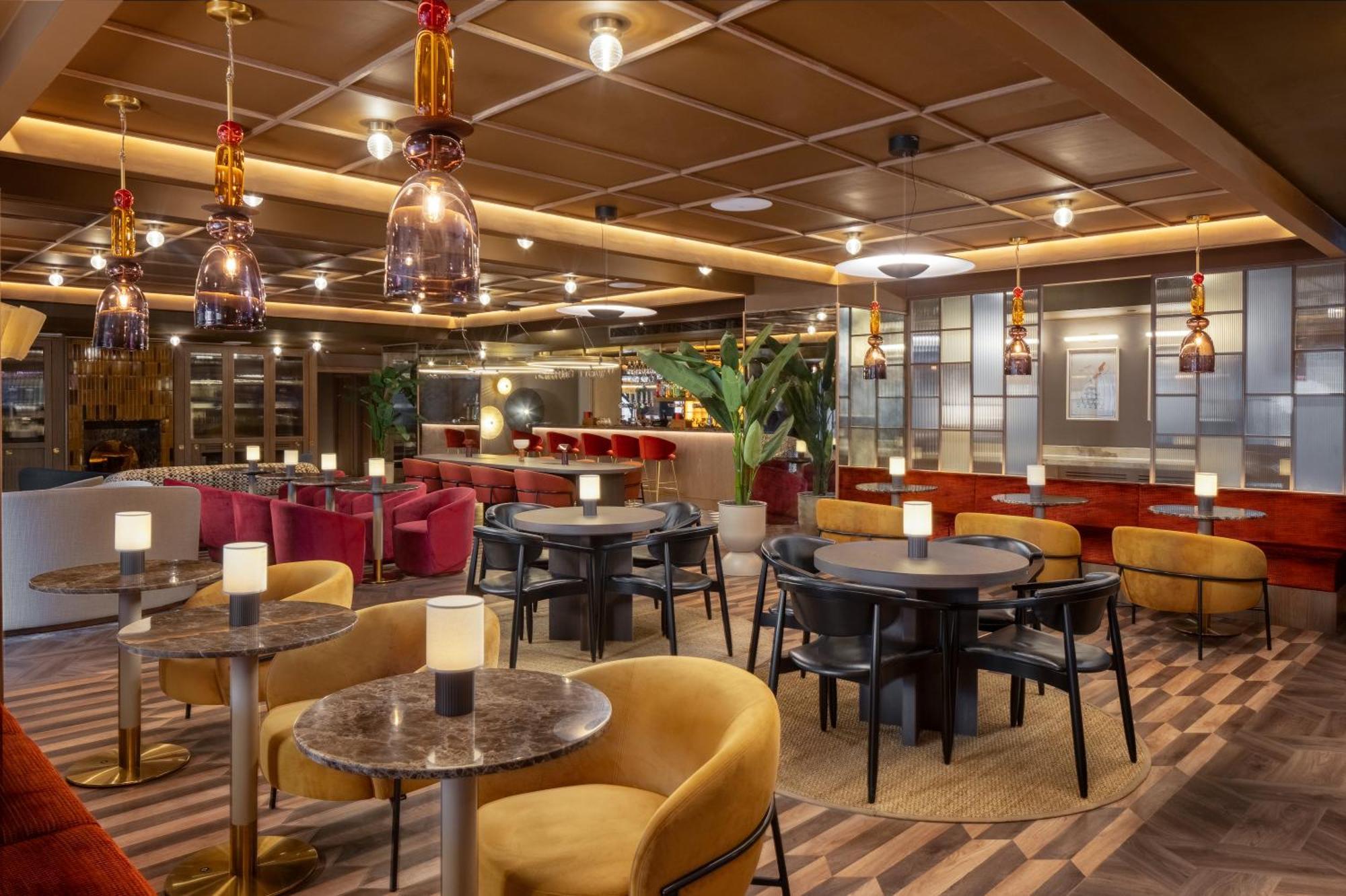 Mercure London Earls Court 외부 사진