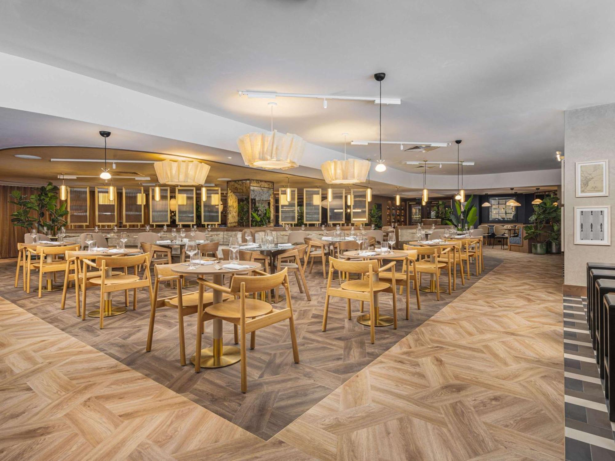 Mercure London Earls Court 외부 사진