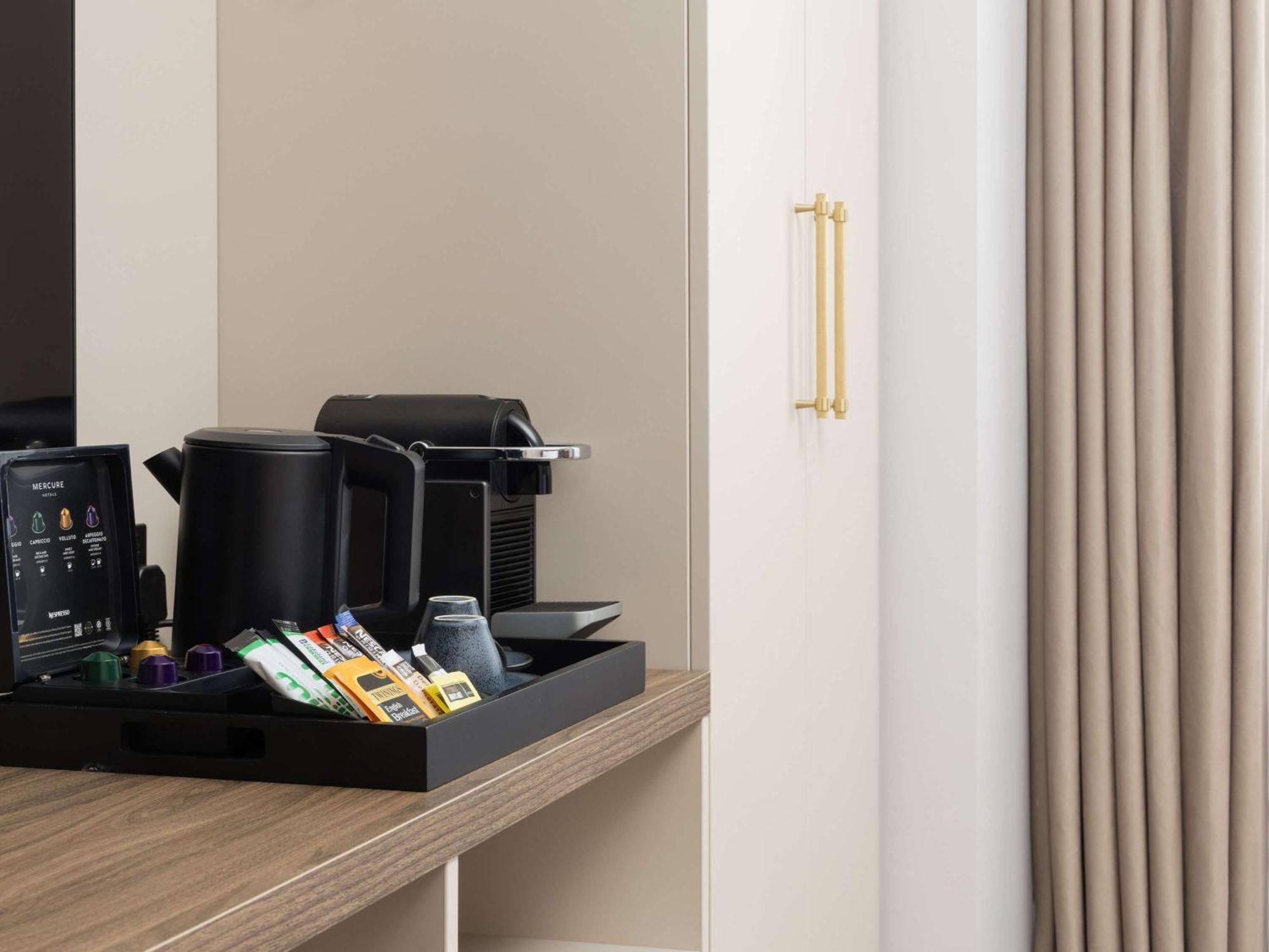 Mercure London Earls Court 외부 사진