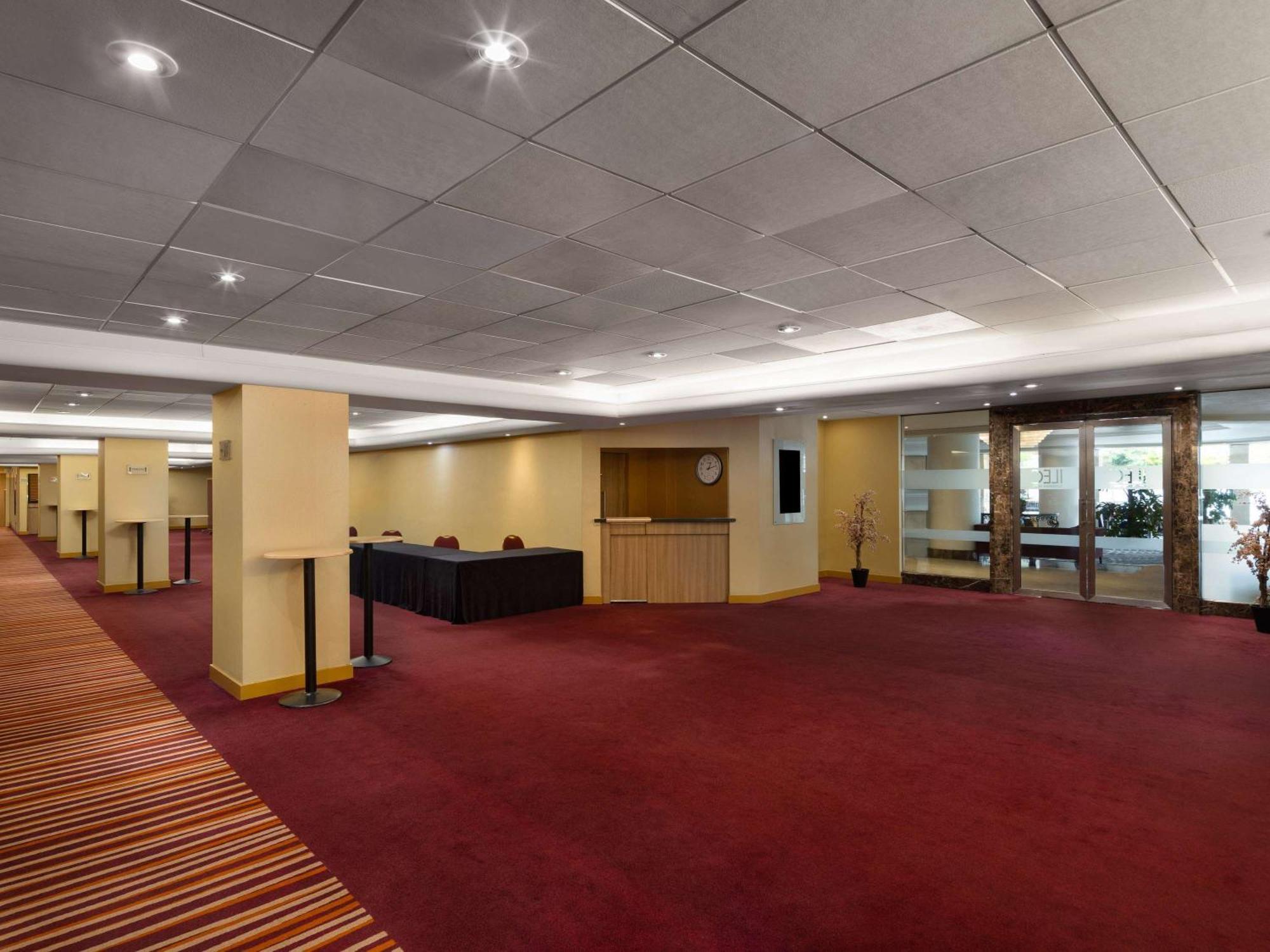 Mercure London Earls Court 외부 사진